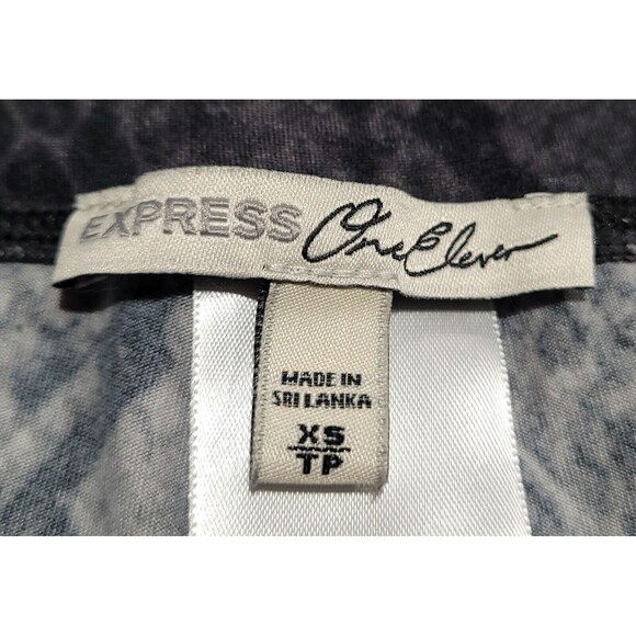 Express One Eleven Snakeskin Print Gray Leggings Gym Yoga Excercise Run XS NWOT - Picture 9 of 12